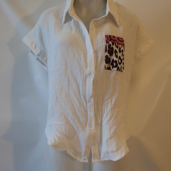 NWT Womens Romi Basha White "Michelle" Leopard & Paisley Button Down Shirt XS*** - Picture 2 of 6